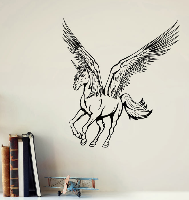 Vinyl Wall Decal Unicorn Fantasy World Myth Pegasus Wings Stickers Mural (g7085)