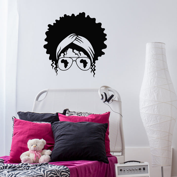Vinyl Wall Decal Afro Lady With Curly Hair Wearing Glasses Girl Room Stickers Mural (g8850)
