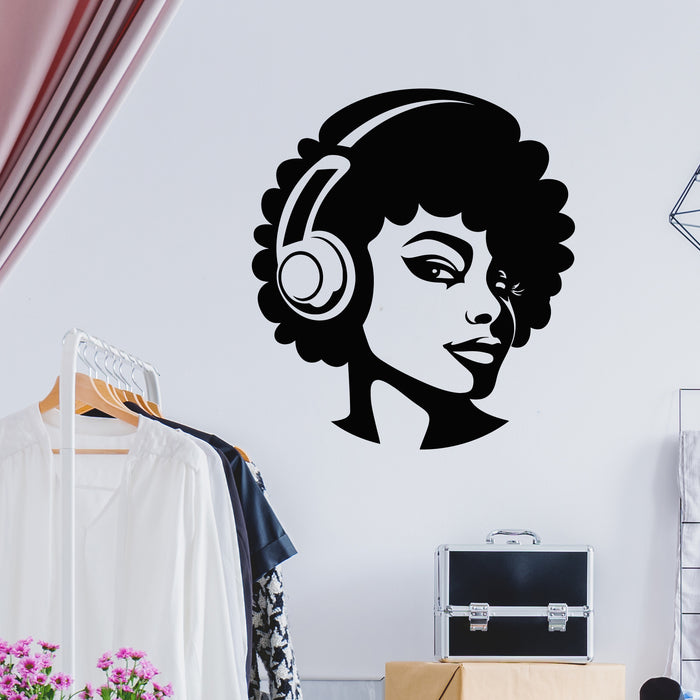 Vinyl Wall Decal Afro Girl Listens To Music On Headphones Stickers Mural (g9826)