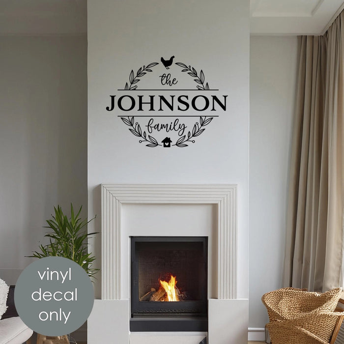Autocollant en vinyle personnalisé pour décoration d'intérieur avec couronne rustique - Panneau de décoration personnalisé avec nom de famille w048
