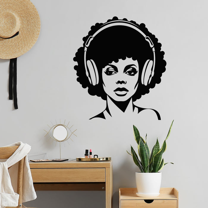Vinyl Wall Decal Afro Girl With Headphones Girl Room Decor Stickers Mural (g9618)