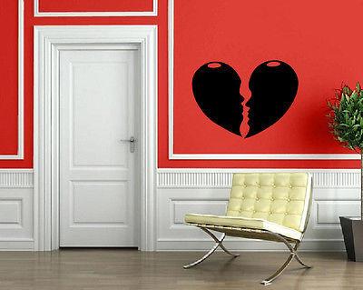 Broken Heart Kisses Love Romance Wall Decor Mural Vinyl Decal Art Sticker Unique Gift M562