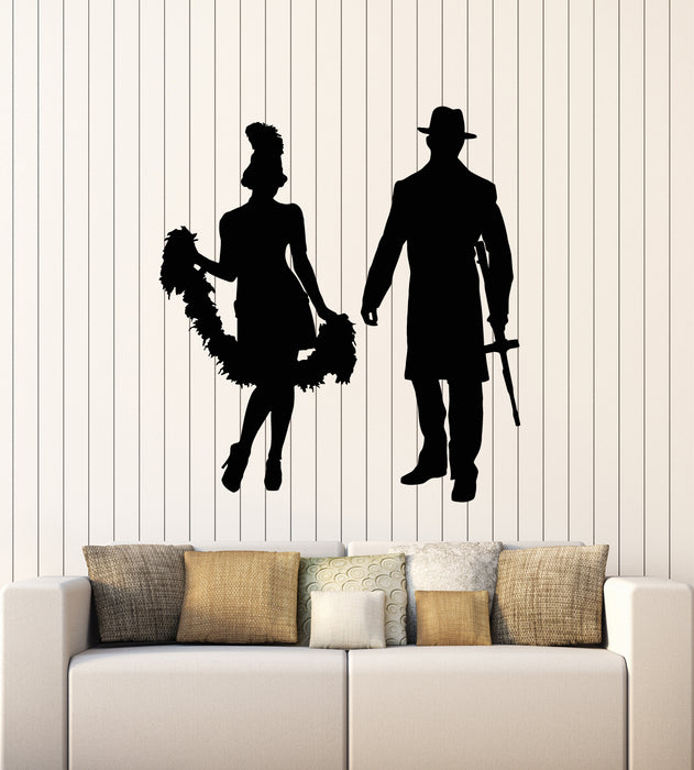 Autocollant mural en vinyle représentant une femme et un gangster avec une silhouette de pistolet (g6297)