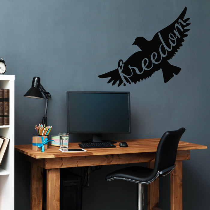 Vinyl Wall Decal Flying Bird Freedom Letter Wildlife Be Free Stickers Mural (g7102)