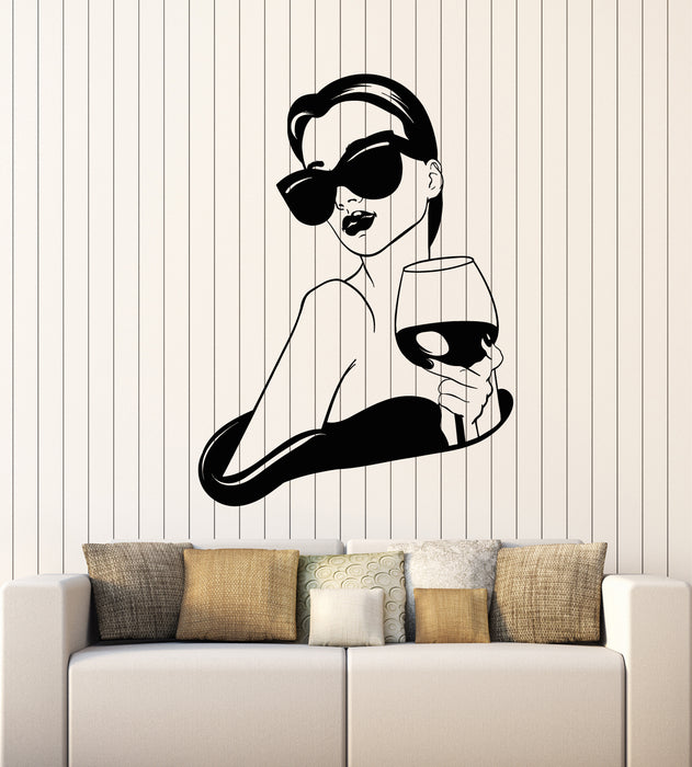 Vinyl Wall Decal Girl Fashion Lady With Glass Of Wine Bar Drink Stickers Mural (g2897)