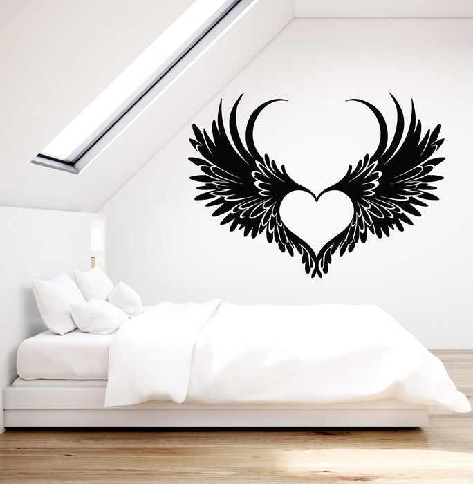 Vinyl Wall Decal Flying Heart Wings Feathers Romance Bedroom Stickers Mural (g5016)