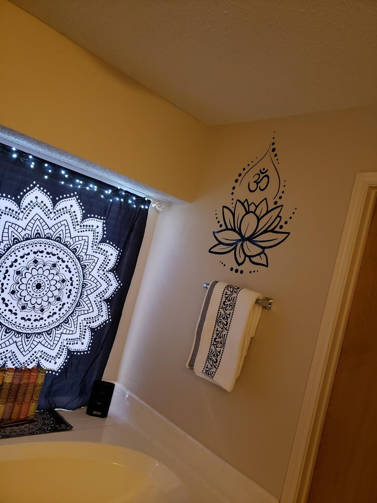 Lotus Flower Yoga Hinduism Hindu Om Meditation Symbol Wall Decal Stick ...
