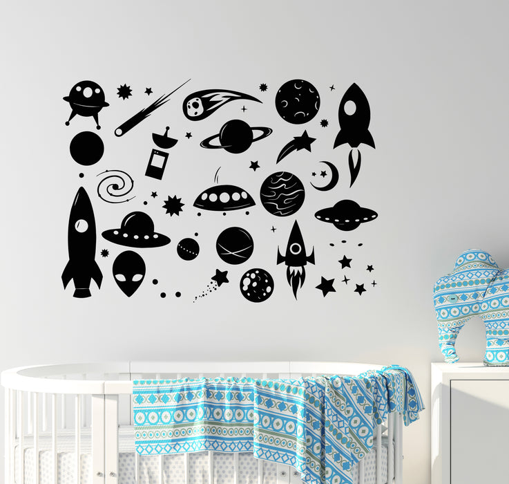 Vinyl Wall Decal Kids Room Alien Ship Cosmos Saturn Planet Stars Stickers Mural (g6222)