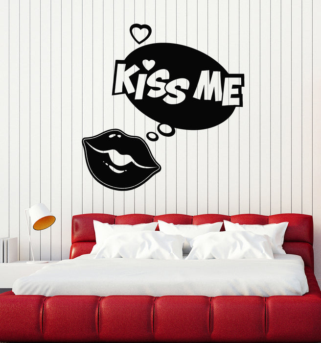 Vinyl Wall Decal Kiss Me Love Lettering Girl Bedroom Decor Lips Stickers Mural (g5640)