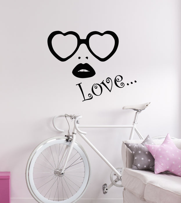 Vinyl Wall Decal Girl Room Female Lips love Hearts Sunglasses Stickers Mural (g4836)