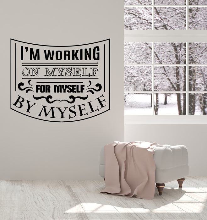 Autocollant mural en vinyle avec lettrage et phrase de motivation « Je travaille sur moi-même » Autocollants inspirants pour la décoration murale (g1582) 