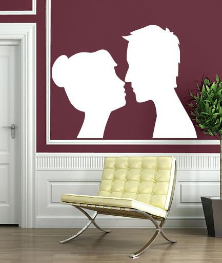 Vinyl Decal Love and Romance Wall Sticker Silhouette Loving Couple Kiss Romance Unique Gift (n409)