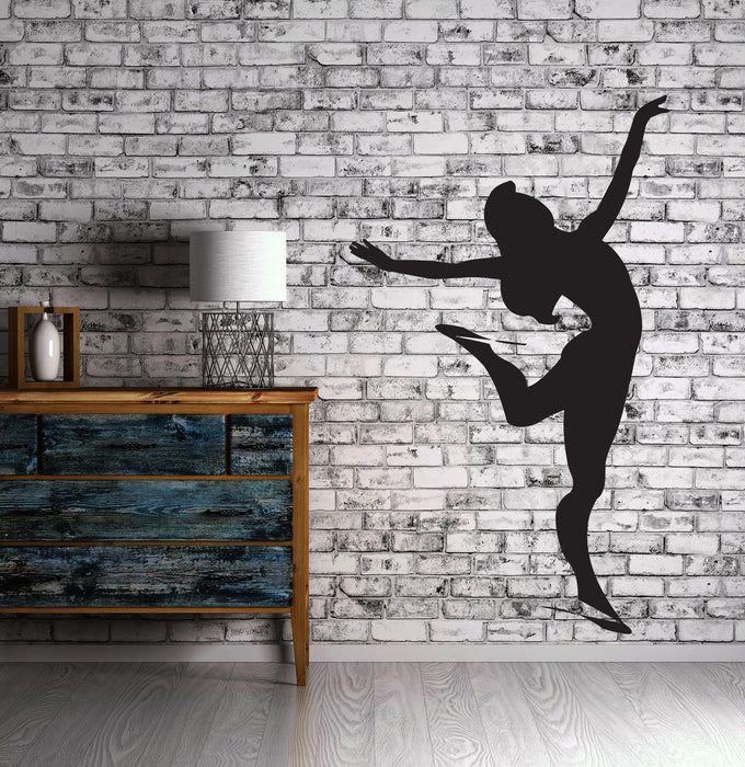 Large Vinyl Decal Slender Figure Girl Figure Skater Wall Sticker (n601)