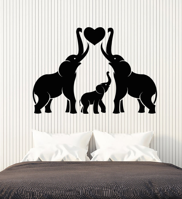Vinyl Wall Decal Cartoon Family Elephants Animals Heart Symbol Love Stickers (2585ig)