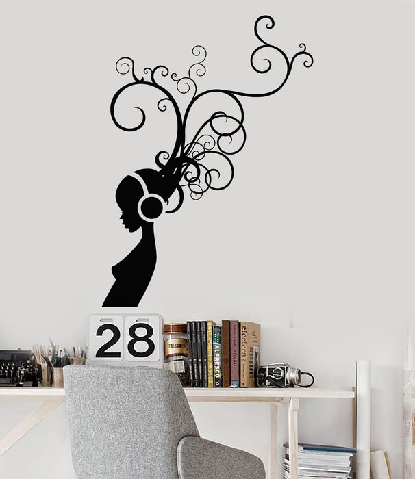 Autocollant mural en vinyle Fille au casque Salle de musique Autocollants d'art musical Cadeau unique (ig3978)