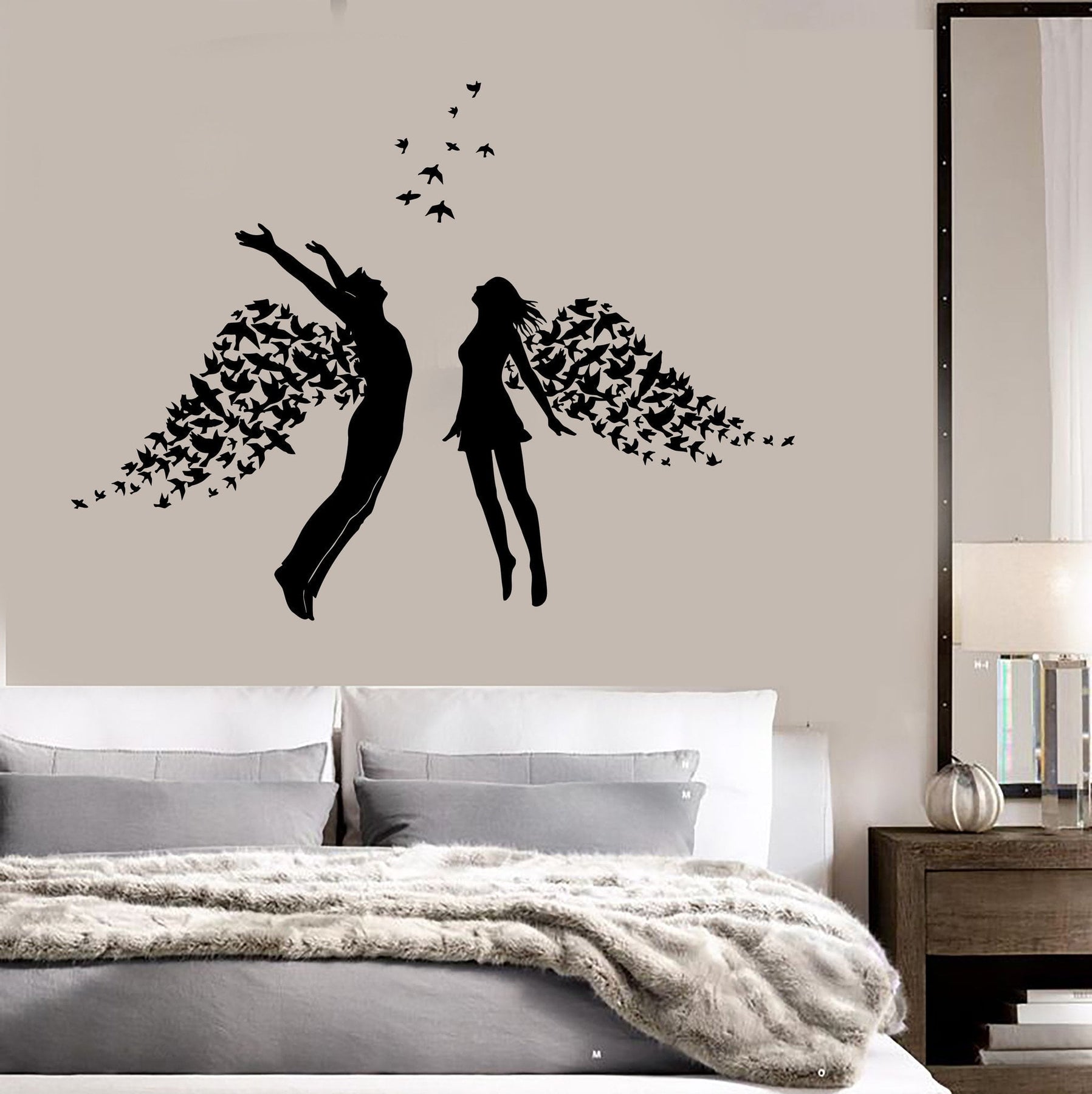 Kissing Couple Silhouette and Heart Balloon Romantic Valentine's Days Gift  Bedroom Design - Wall Stickers/Wall Decals – DecalsDesignIndia