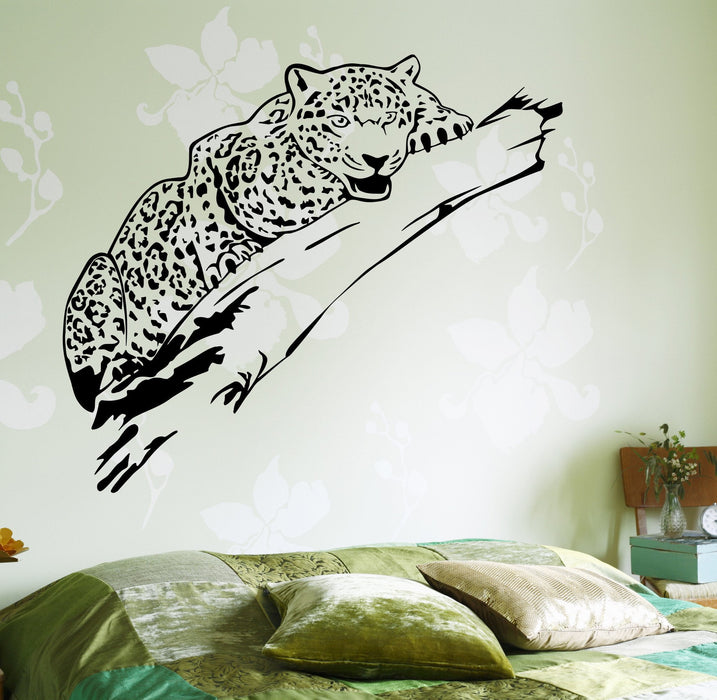 Wall Vinyl Decor Cheetah On A Tree Leopard Jungle African Unique Gift z3669